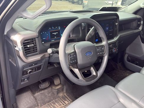 Used 2025 Ford F150 XL image 6