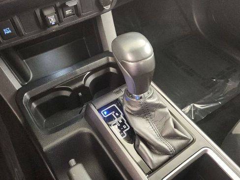 Used 2021 Toyota Tacoma TRD Sport image 30