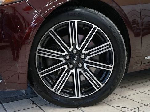 Used 2017 Lincoln Continental Reserve w/ Technology Package image 54