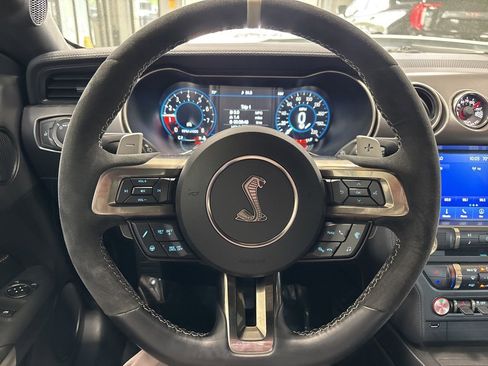Used 2022 Ford Mustang Shelby GT500 w/ Technology Package image 29