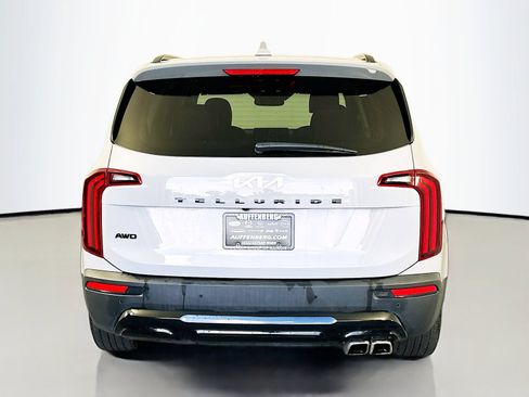 Used 2022 Kia Telluride SX w/ SX Prestige Package AWD/4WD image 6