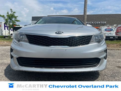 Used 2018 Kia Optima LX FWD image 8