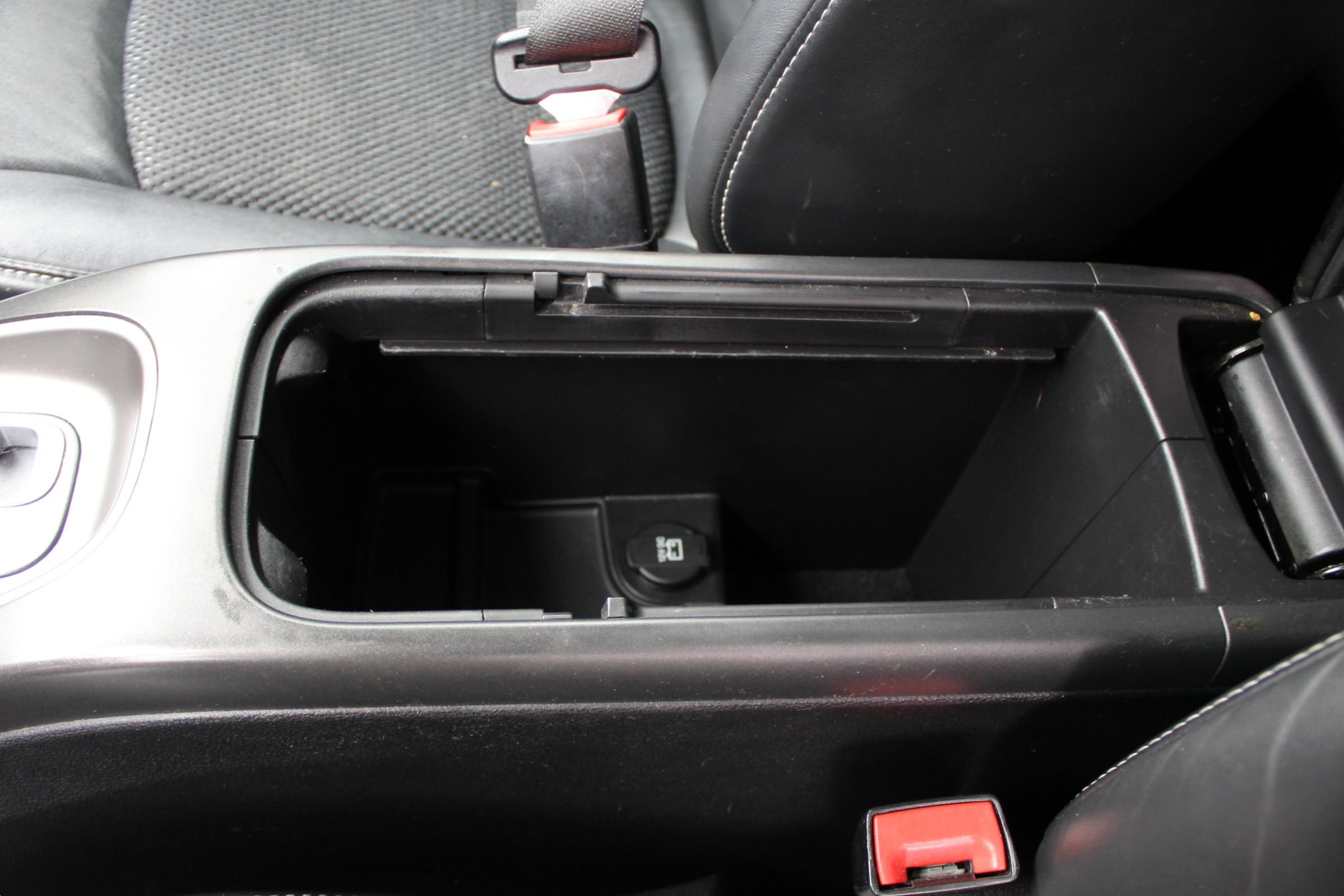 Used 2018 Dodge Journey Crossroad AWD/4WD image 28