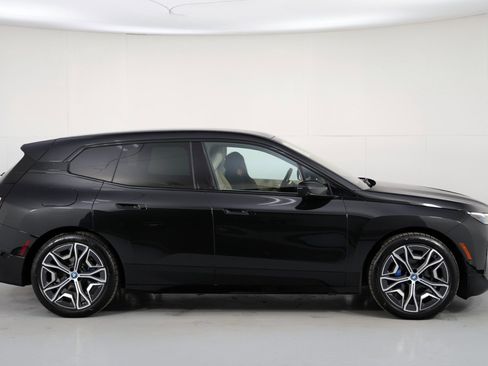 Used 2022 BMW iX xDrive50 w/ Premium Package image 56