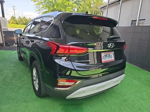 Used 2019 Hyundai Santa Fe SEL FWD image 7