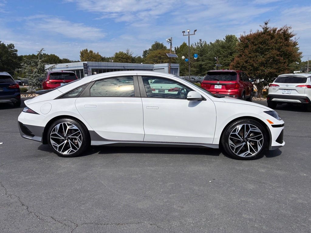Certified 2024 Hyundai Ioniq 6 SEL AWD/4WD image 8