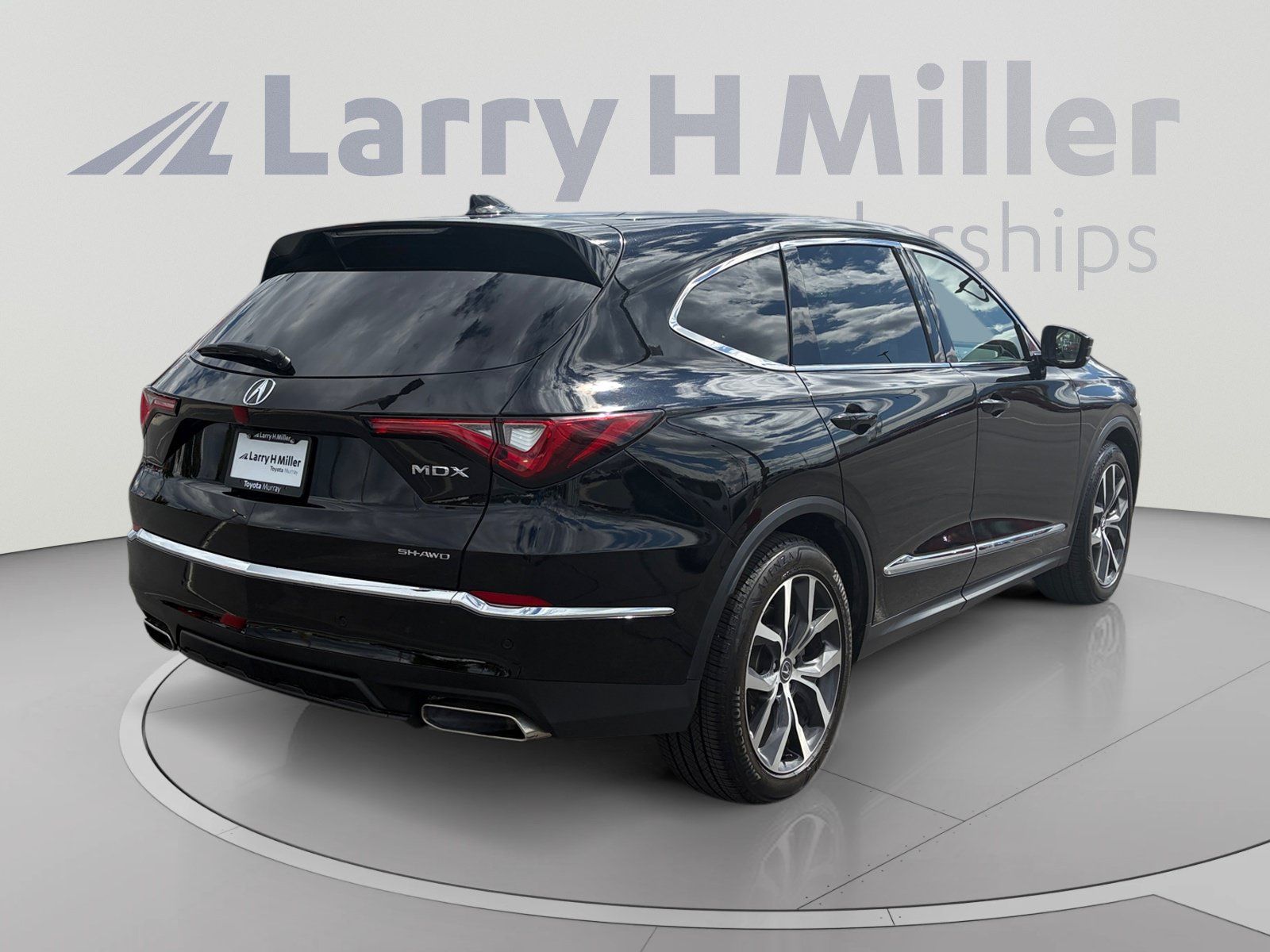Used 2023 Acura MDX w/ Technology Package AWD/4WD image 5