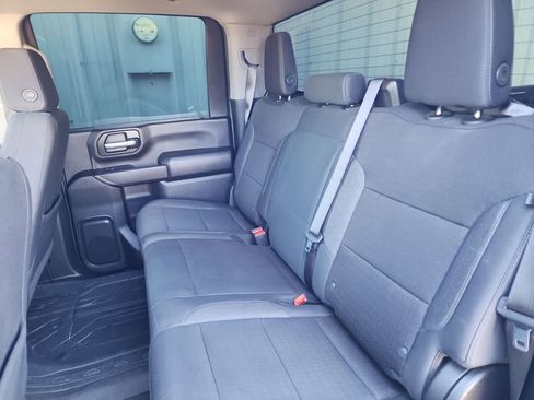 Used 2025 Chevrolet Silverado 2500 Custom w/ Custom Value Package image 39