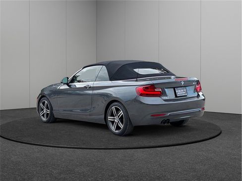 Used 2017 BMW 230i Convertible RWD image 7