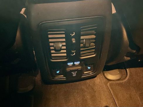 Used 2019 Dodge Durango R/T image 25