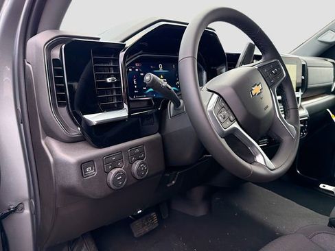 New 2026 Chevrolet Silverado 2500 LT w/ Convenience Package image 9