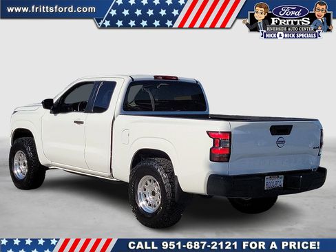 Used 2024 Nissan Frontier S AWD/4WD image 3