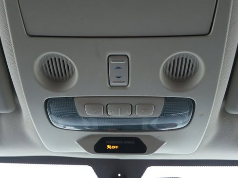 Used 2021 Ford EcoSport SE w/ SE Convenience Package image 19