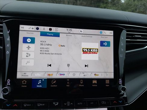 New 2026 Jeep Grand Wagoneer Summit image 17