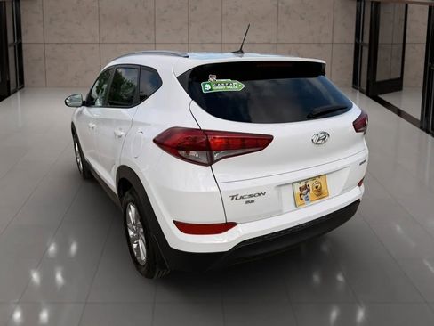 Used 2016 Hyundai Tucson SE w/ Option Group 02 image 9