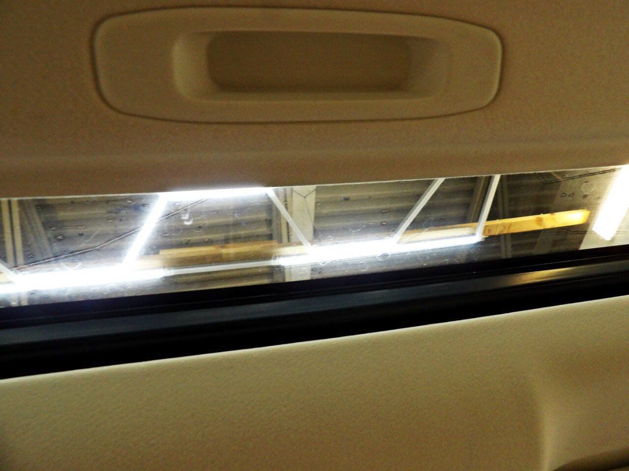 Used 2015 Lexus ES 350 w/ Luxury Package FWD image 19