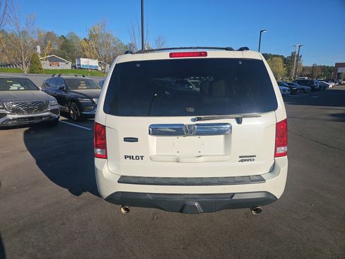 Used 2014 Honda Pilot Touring image 8