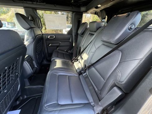 New 2025 Ford Bronco Big Bend image 24