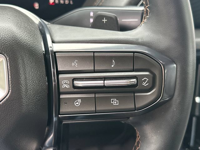 Certified 2026 GMC Yukon AT4 w/ LPO, Floor Liner Package AWD/4WD image 32