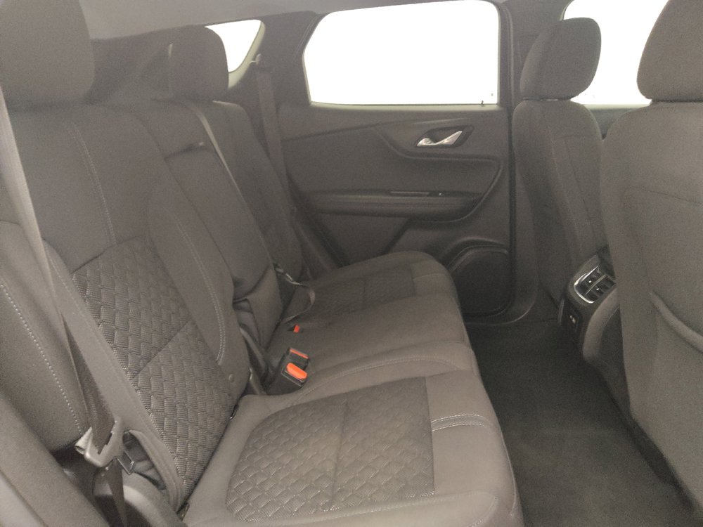 Used 2022 Chevrolet Blazer LT FWD image 19