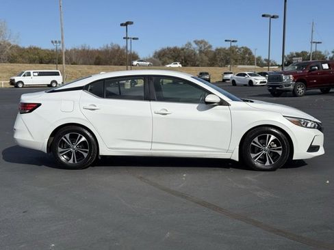 Used 2021 Nissan Sentra SV image 8