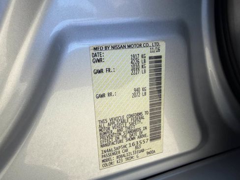 Used 2017 Nissan Altima 2.5 SV FWD image 11