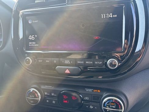 Used 2022 Kia Soul GT-Line image 14