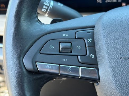 Used 2024 Cadillac XT4 Luxury FWD image 25
