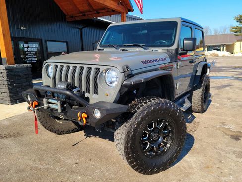 Used 2021 Jeep Wrangler Sport image 1