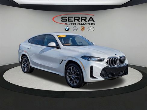 Used 2025 BMW X2 M35i image 1