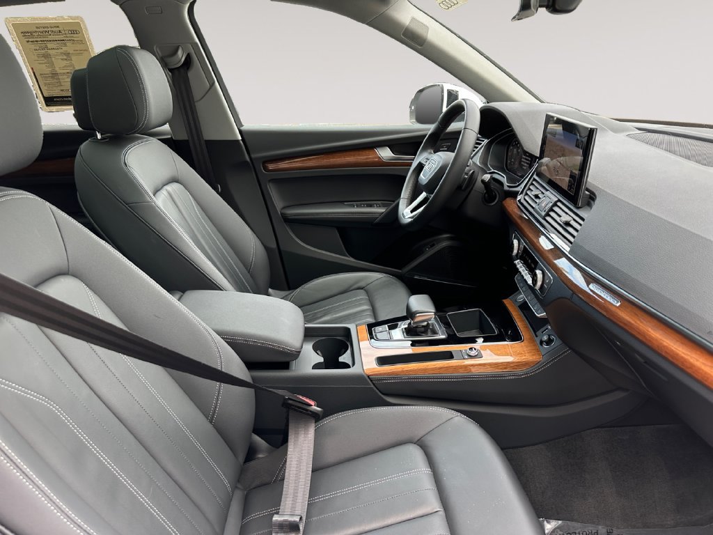 Certified 2023 Audi Q5 2.0T Premium Plus w/ Premium Plus Package AWD/4WD image 15