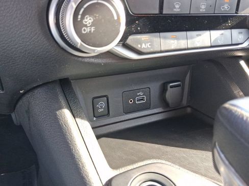 Used 2024 Nissan Sentra S FWD image 20