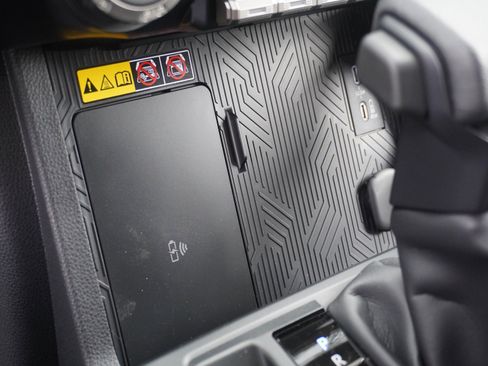 New 2025 Toyota 4Runner TRD Off-Road Premium image 27