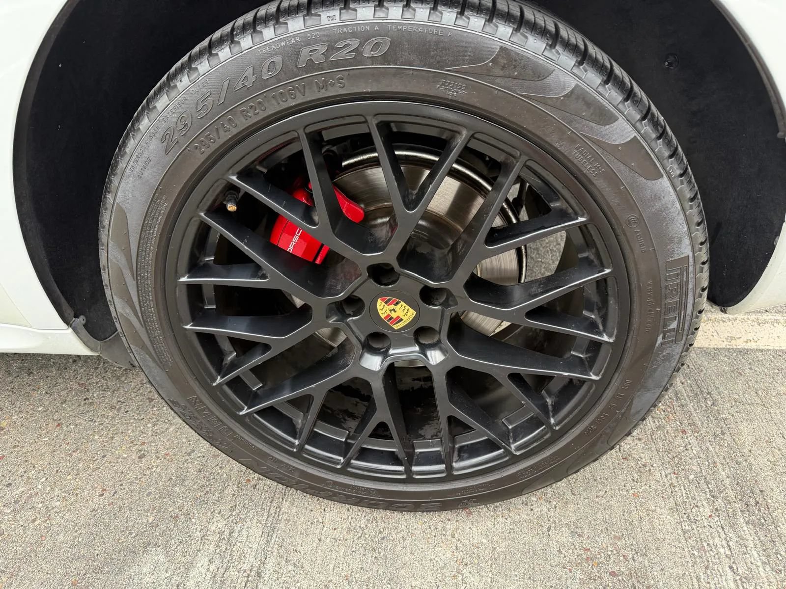 Used 2018 Porsche Macan GTS AWD/4WD image 19