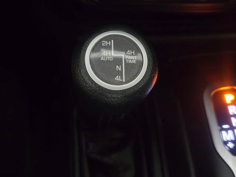 Used 2023 Jeep Wrangler Unlimited w/ Cold Weather Group AWD/4WD image 28