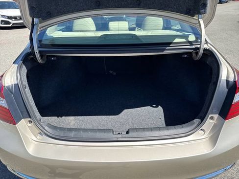 Used 2017 Honda Accord EX-L image 13