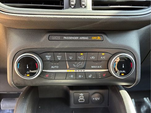 Used 2024 Ford Escape Active image 29