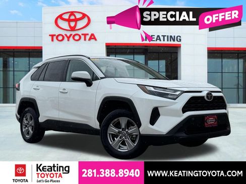 Certified 2025 Toyota RAV4 XLE AWD/4WD image 1