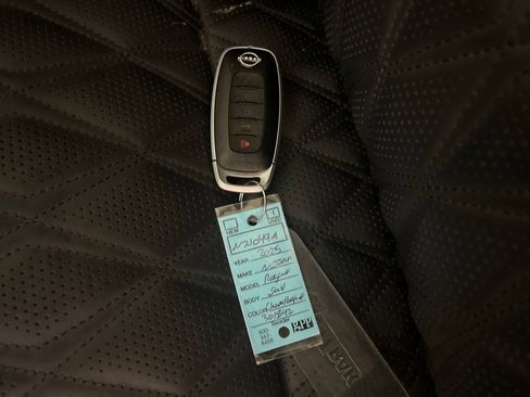 Used 2025 Nissan Rogue Platinum AWD/4WD image 83