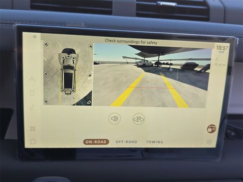 New 2025 Land Rover Defender 130 X-Dynamic SE image 24