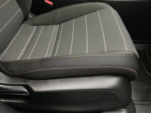 Certified 2025 Honda CR-V Sport image 23