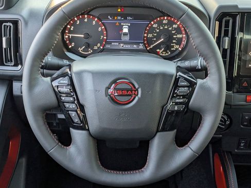 New 2026 Nissan Frontier PRO-4X w/ Pro-4x Convenience Package image 10