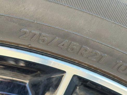 Used 2025 MAZDA CX-70 Plug-In Hybrid w/ Premium Plus image 10