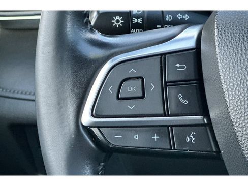 Used 2021 Toyota Highlander XSE FWD image 38