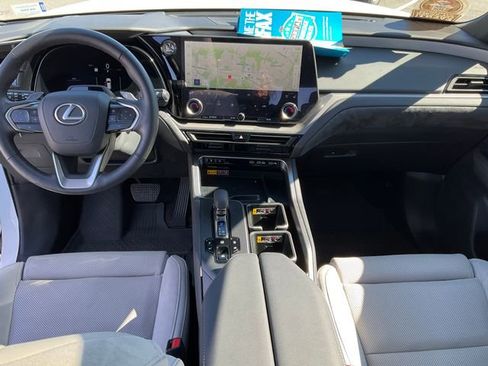 Used 2025 Lexus TX 350 AWD w/ Technology Package image 4