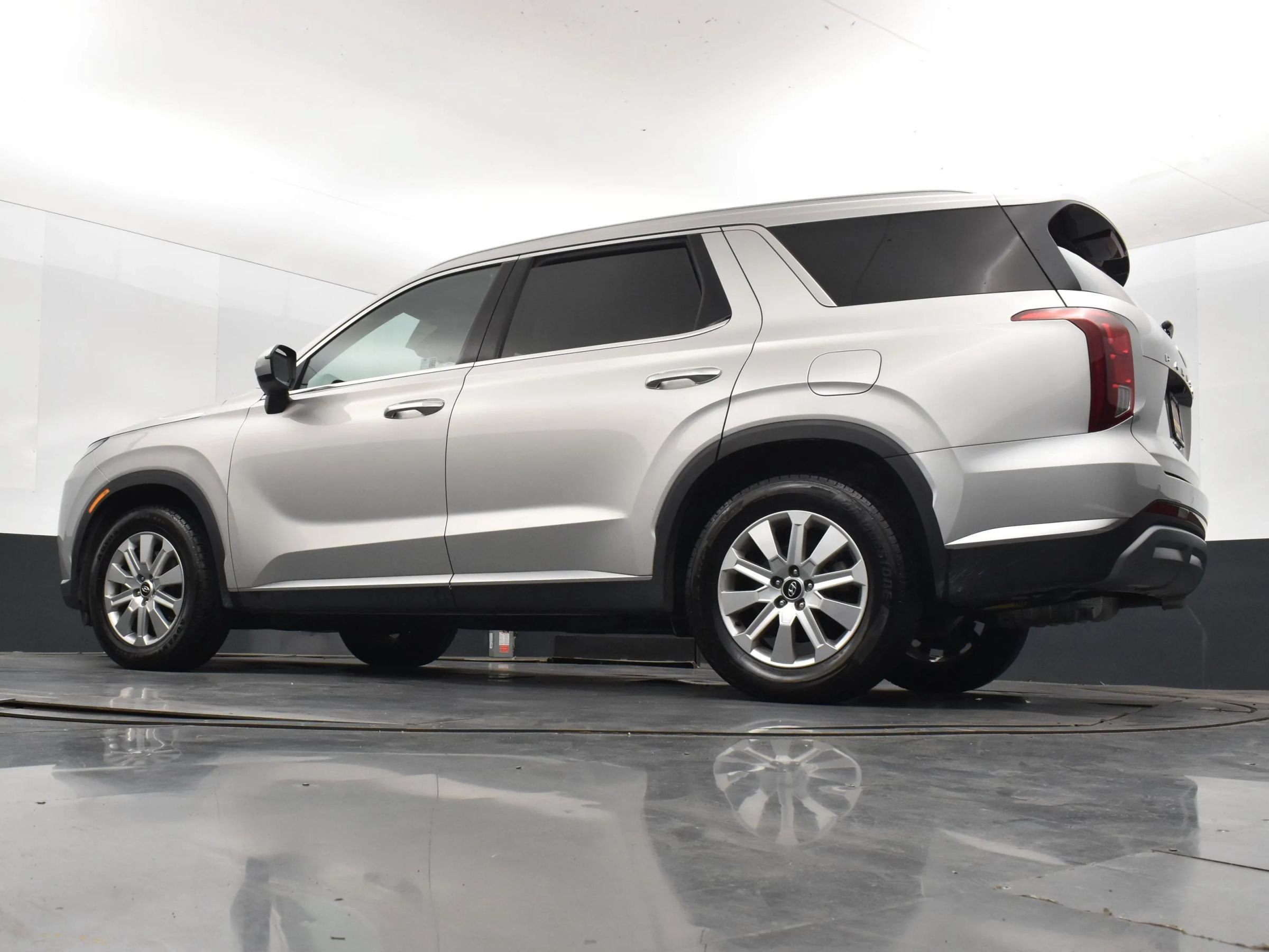 Used 2025 Hyundai Palisade SEL AWD/4WD image 9
