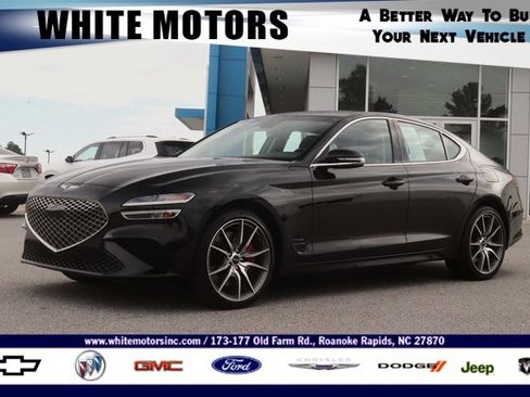 Used 2025 Genesis G70 2.5T image 1