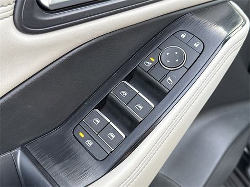 Used 2023 Nissan Rogue SL image 25