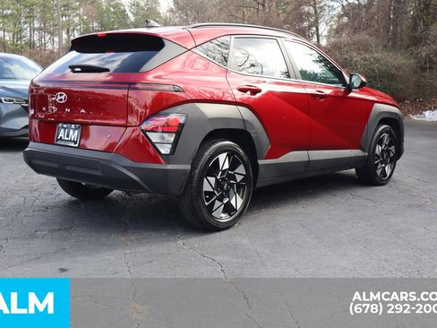 Used 2025 Hyundai Kona SEL image 6