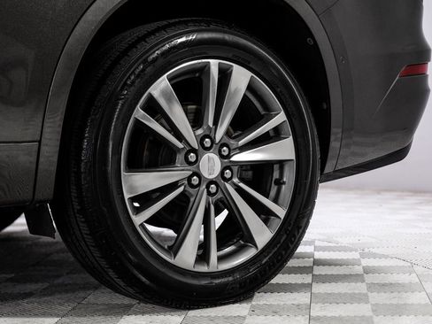 Used 2020 Cadillac XT6 Premium Luxury FWD image 59